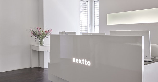 nextto_welcome_3.jpg 