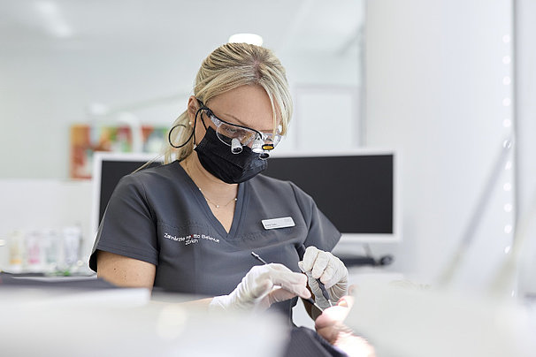 Zahnarzt-Nexte-to-Belleuve-Dental-Hygnie-21.jpg 